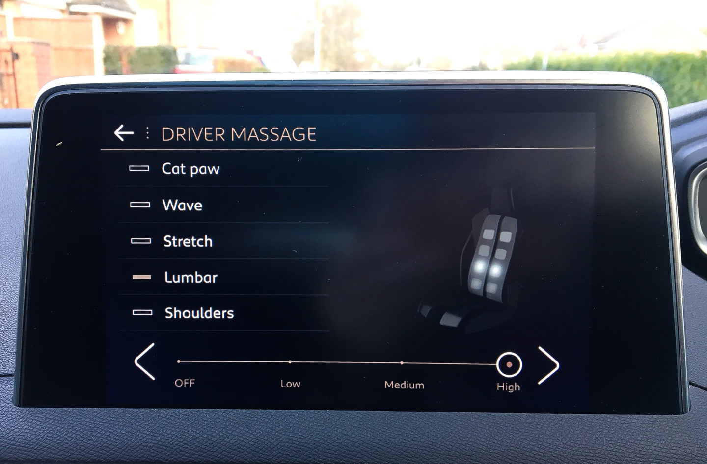 Peugeot 5008 driver massage options