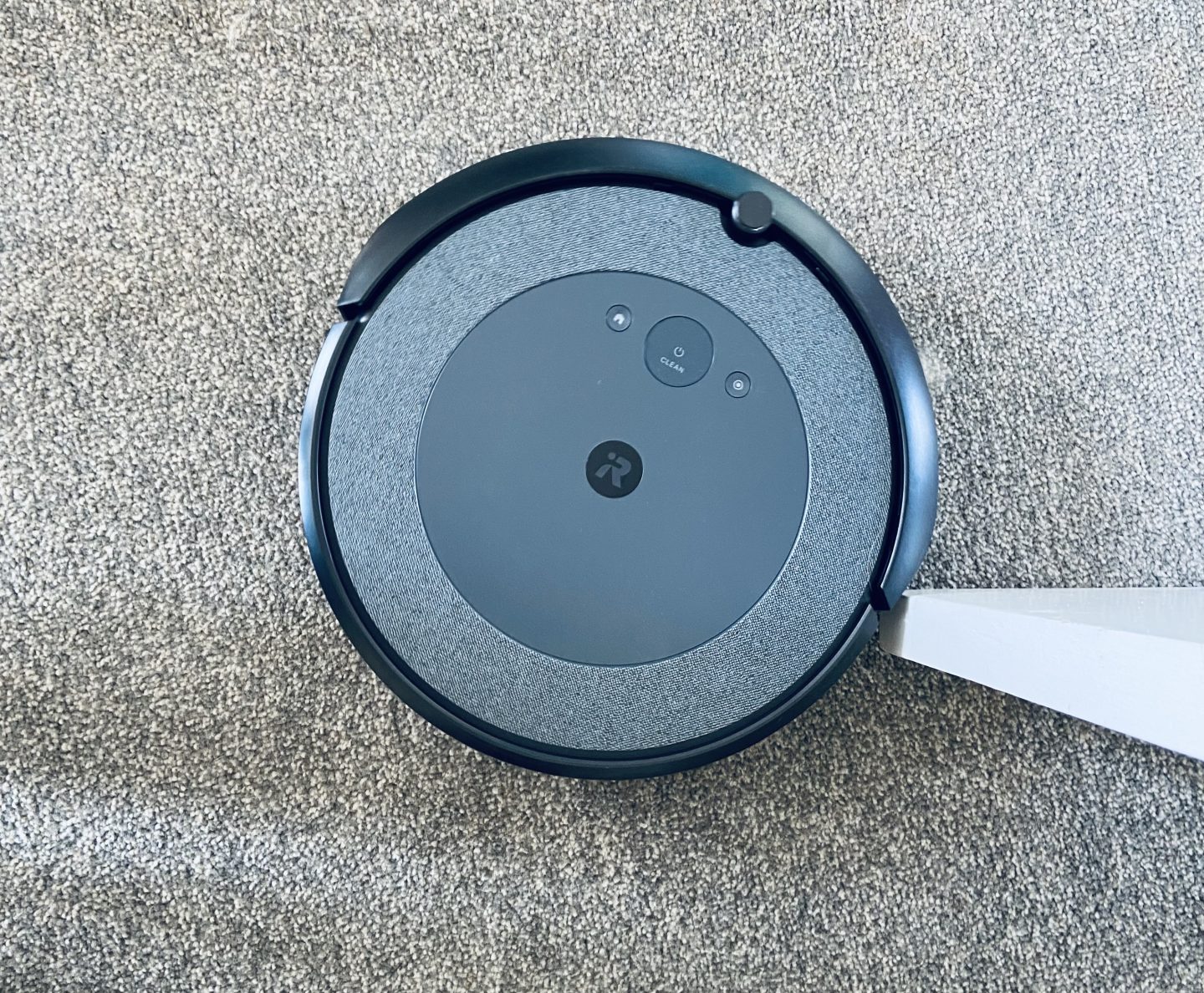iRobot Roomba i3+ robot vacuum review